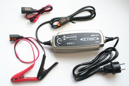 nabíječka CTEK Multi XS 5.0 12V 5A